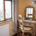 بيت للعطل Low How Cottage Coniston كونيستون